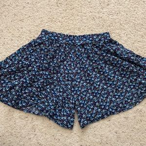 Matilda Jane 435 floral shorts size 10
